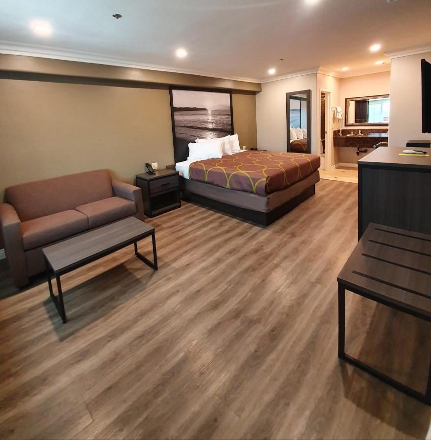 Super 8 By Wyndham Cypress Buena Park Area Exterior foto