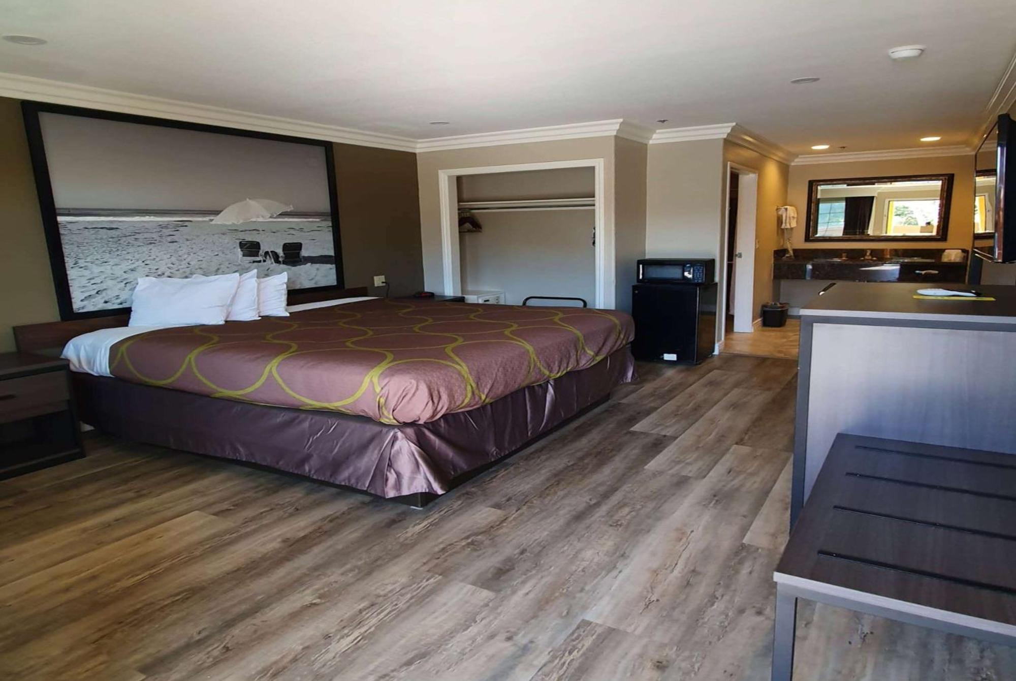 Super 8 By Wyndham Cypress Buena Park Area Exterior foto